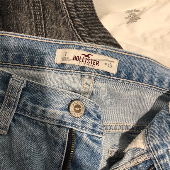 Hollister high rise shorts and top - Picture 4 of 7